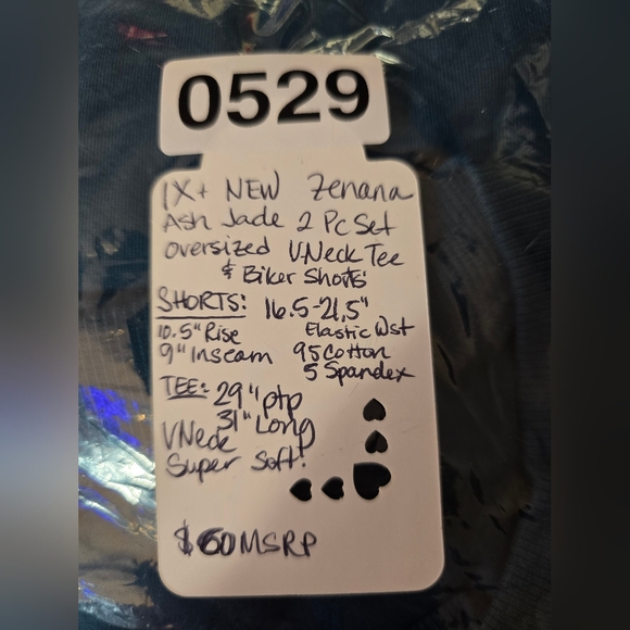 #0529 1X+ NEW ZENANA Ash Jade 2Pc Set:VNeck Tee & Biker Shorts Tee:29ptp 31Lng - Picture 10 of 12